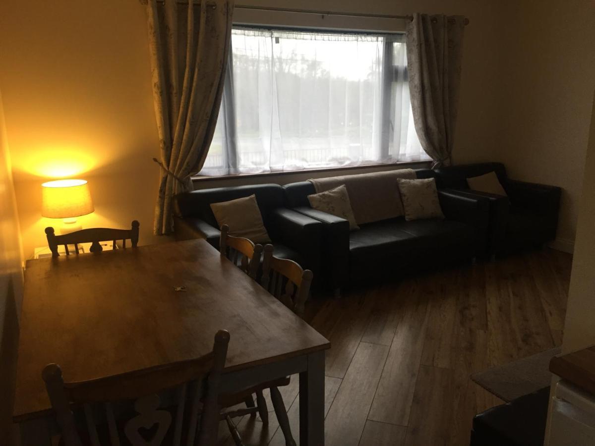 Kits Lodge Crover Cavan Eksteriør bilde
