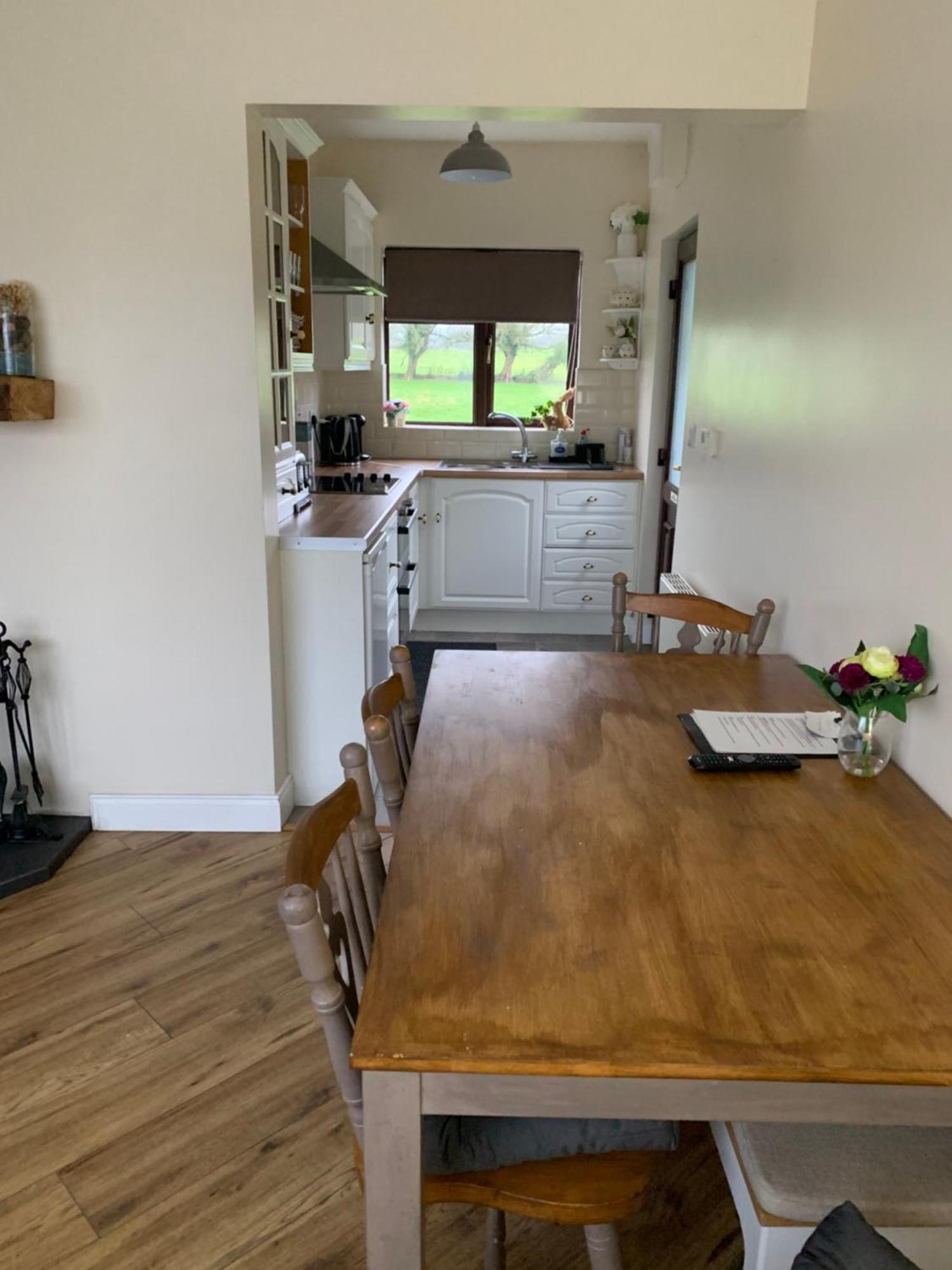 Kits Lodge Crover Cavan Eksteriør bilde